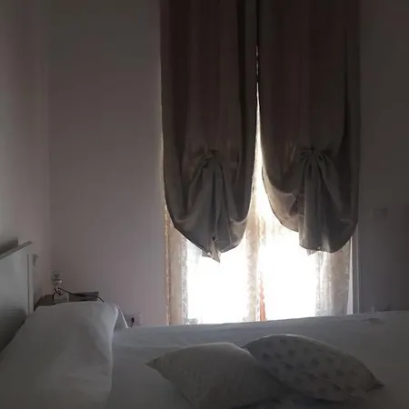 Luna Bianca Panzió Rozzano
