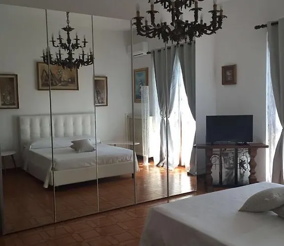 Luna Bianca Bed & Breakfast *